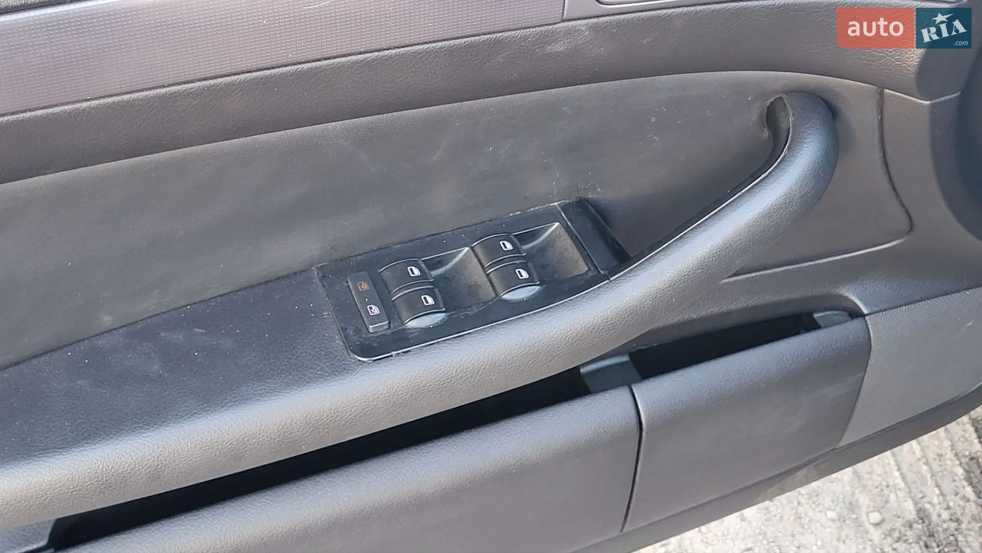 Audi A6 2003 VIN WAUZZZ4B64N002886 фото оголошення 12 з 21