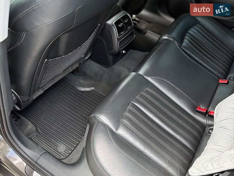 Седан Audi A6 2014 в Дрогобичі