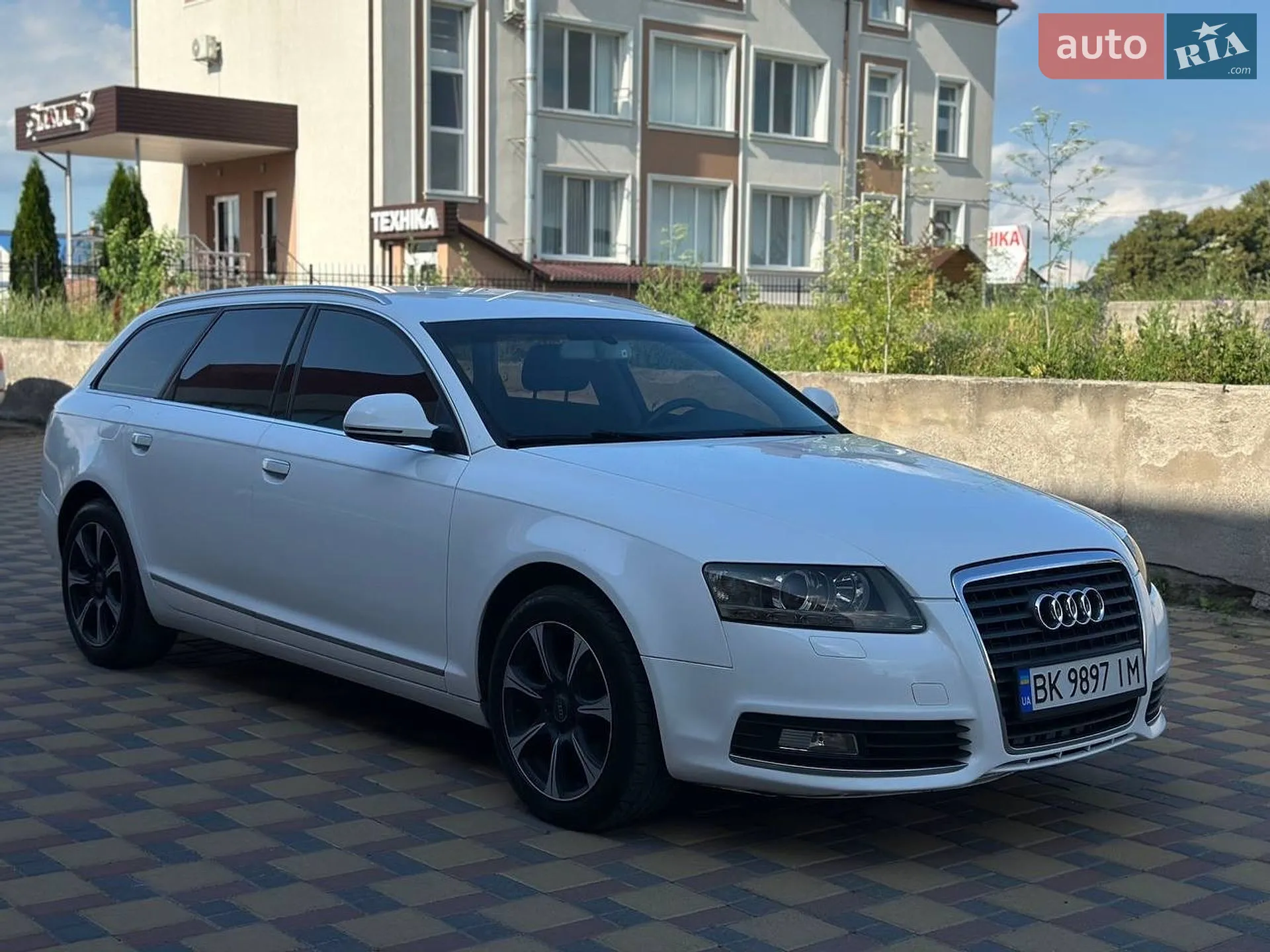 2010 Audi A6 - мініатюра 3