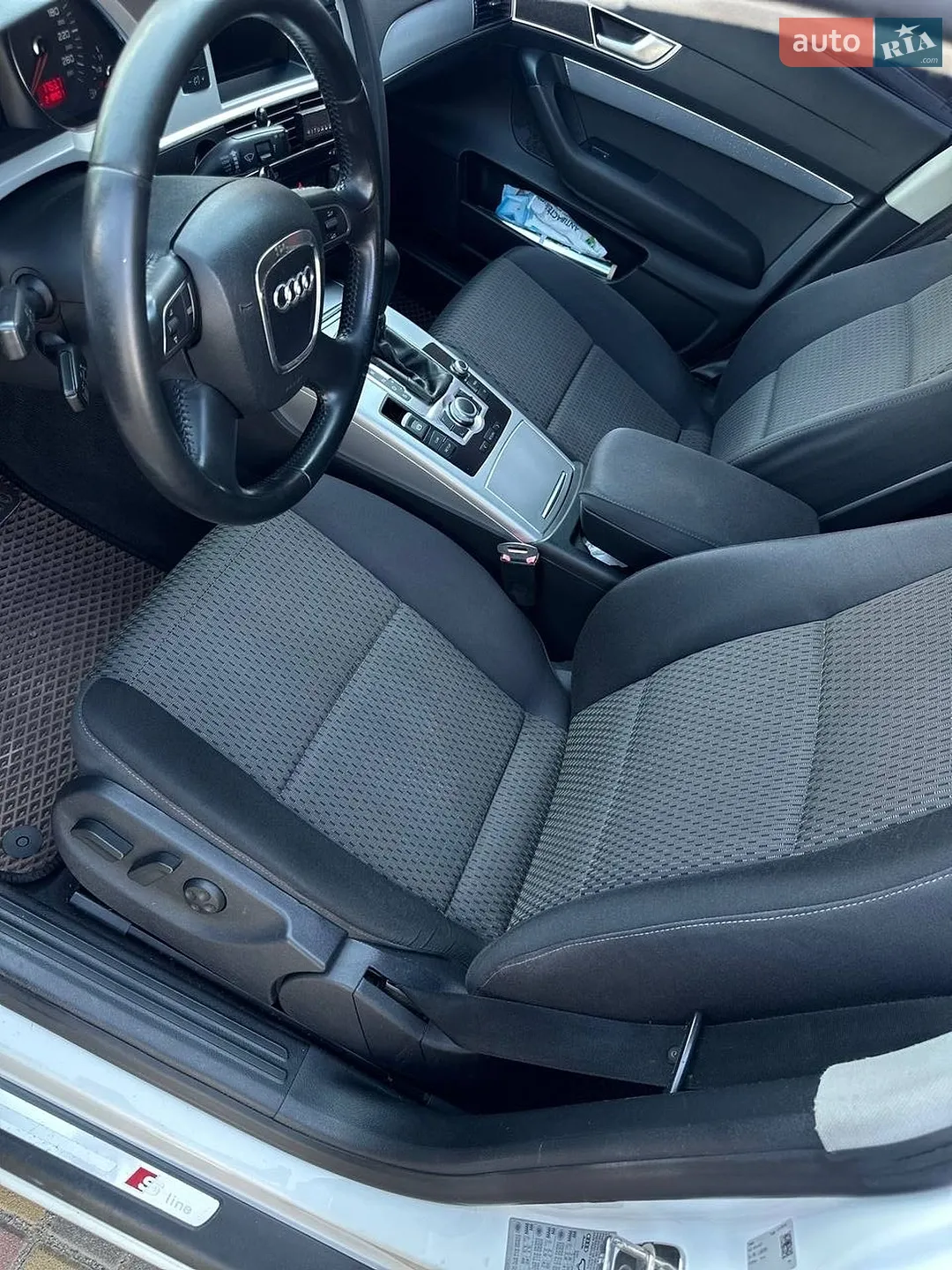 2010 Audi A6 - мініатюра 26