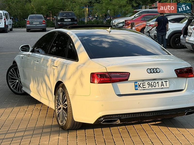 Седан Audi A6 2015 в Днепре