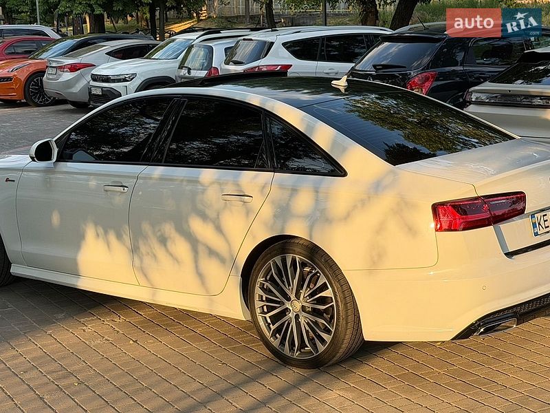Седан Audi A6 2015 в Днепре