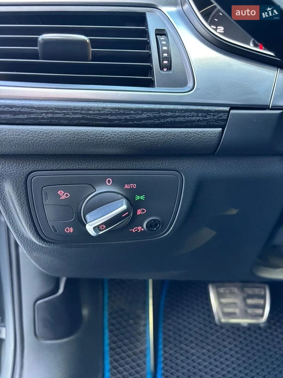 AUDI A6 2012 VIN WAUZZZ4G3DN050759 фото оголошення 34 з 36