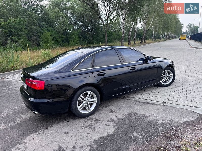 Седан Audi A6 2014 в Львове