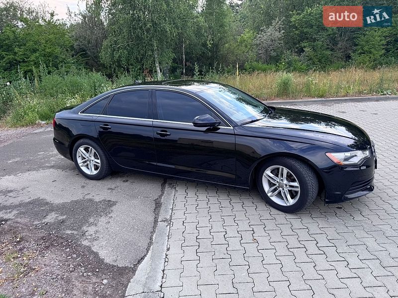 Седан Audi A6 2014 в Львове
