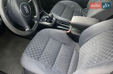 Седан Audi A6 2002 в Рава-Руській
