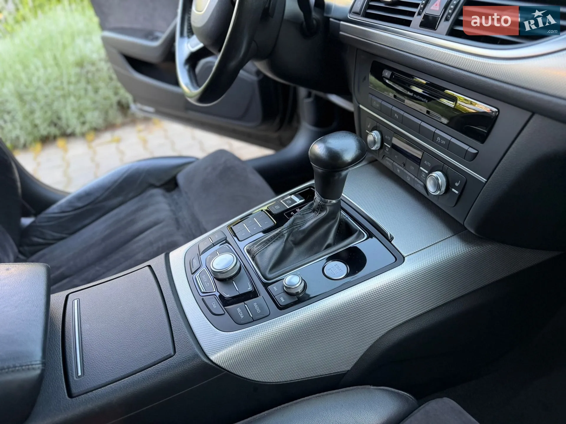 2011 Audi A6 - мініатюра 37