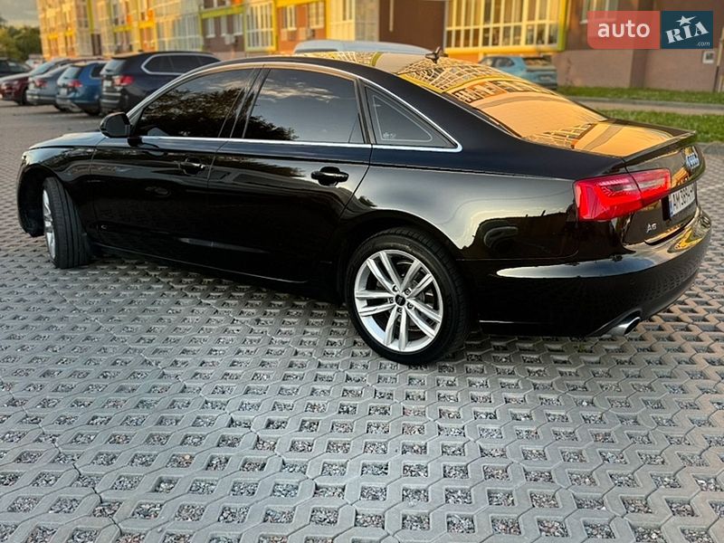 Седан Audi A6 2013 в Полтаві
