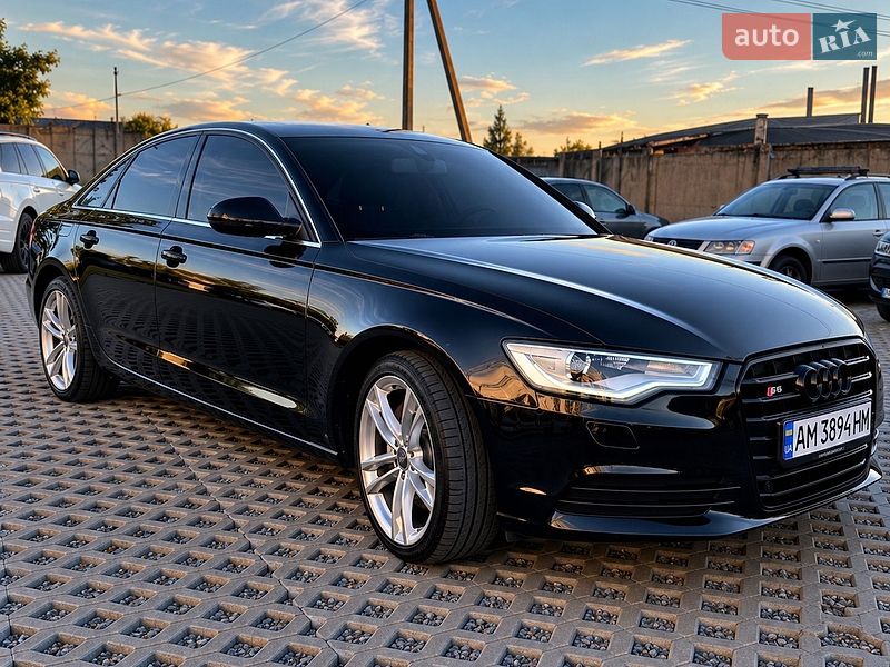 Седан Audi A6 2013 в Полтаві