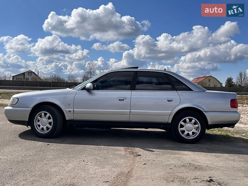 Седан Audi A6 1996 в Любомле