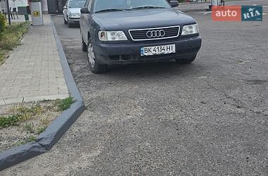 Седан Audi A6 1995 в Заречном Седан Audi A6 1995 в Заречном