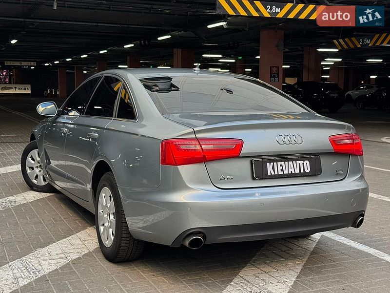 Седан Audi A6 2011 в Киеве