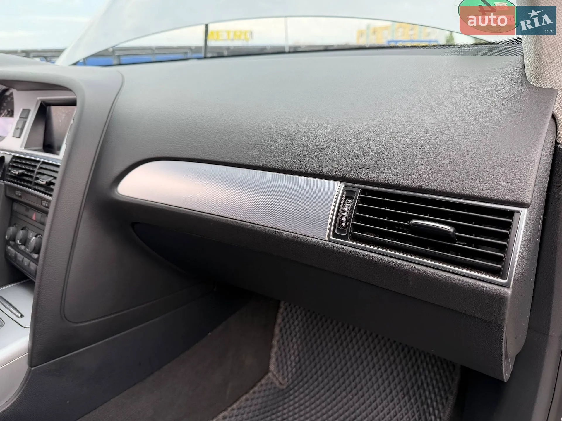 2010 Audi A6 - мініатюра 32