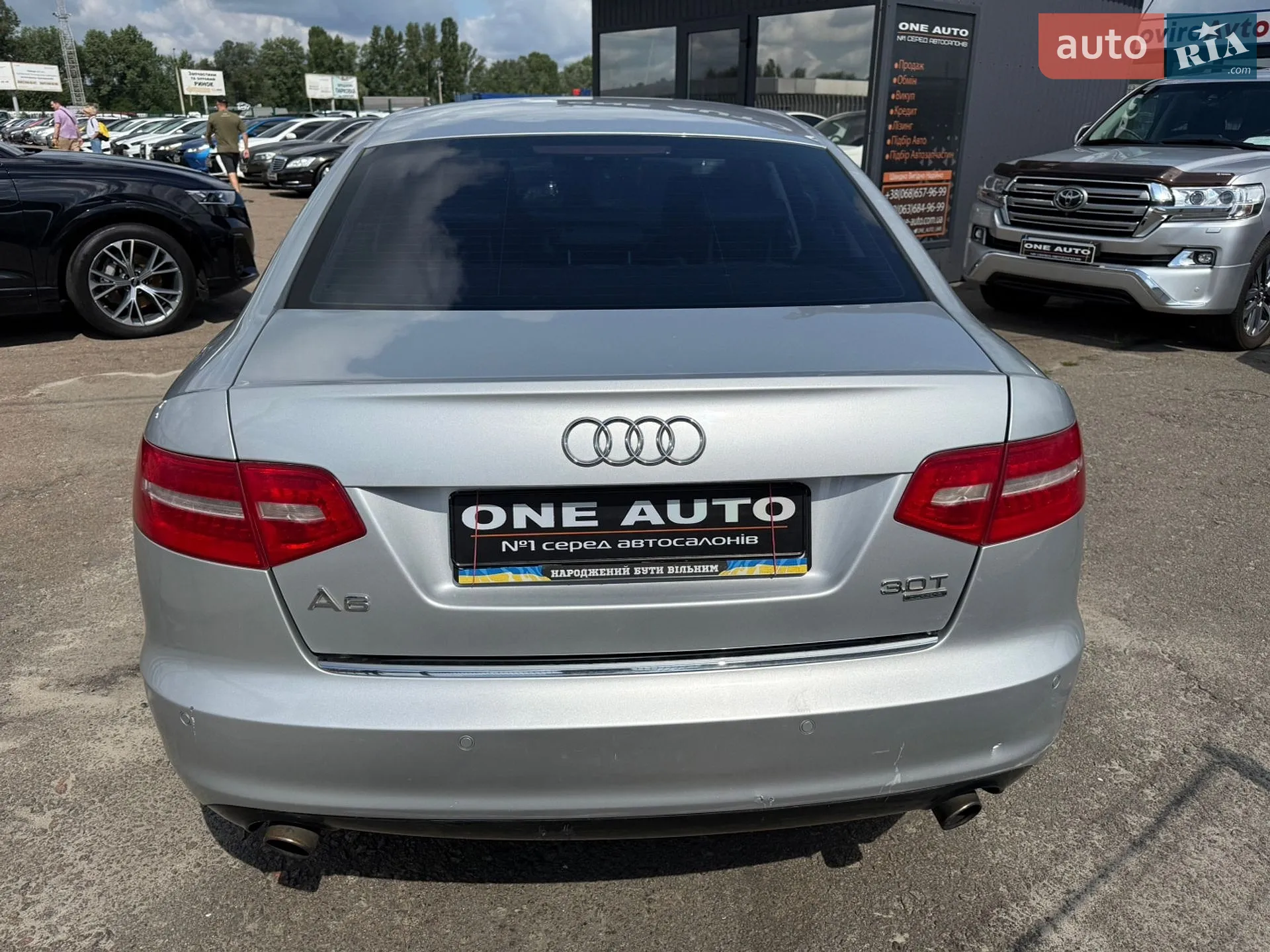 2010 Audi A6 - мініатюра 9