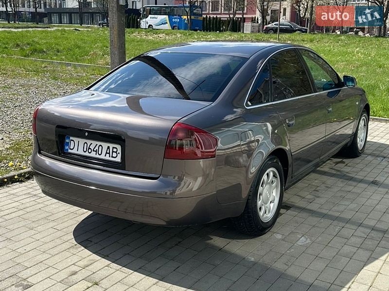 Седан Audi A6 1999 в Долине