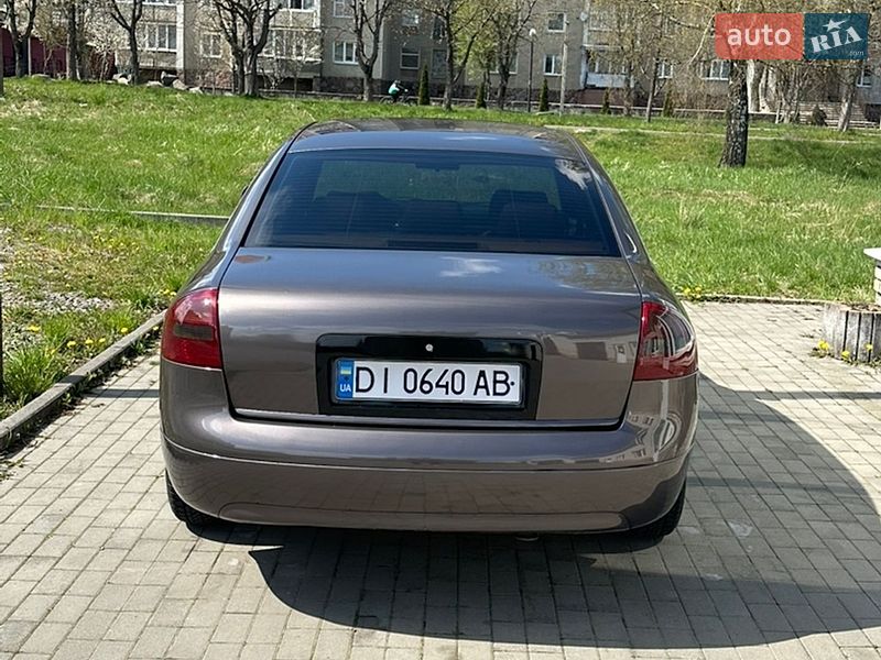 Седан Audi A6 1999 в Долине