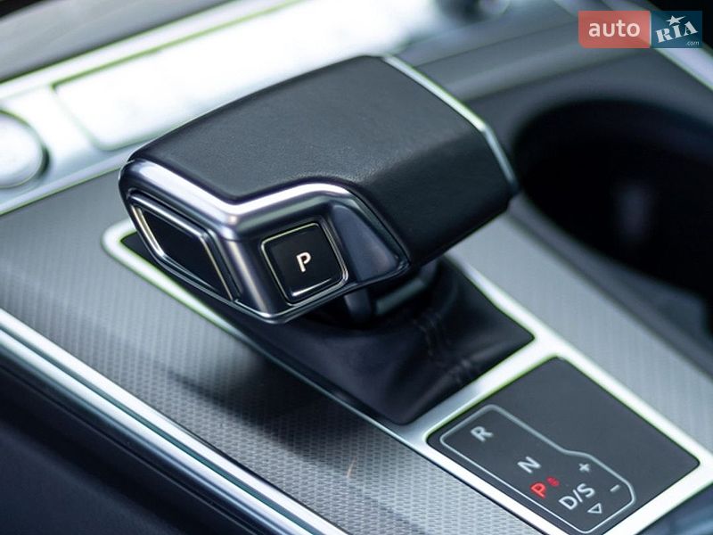 Седан Audi A6 2019 в Черновцах