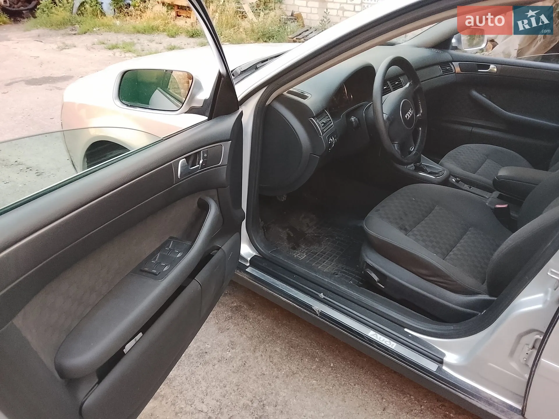 Audi A6 2002 VIN WAUZZZ4B92N141519 фото оголошення 6 з 20