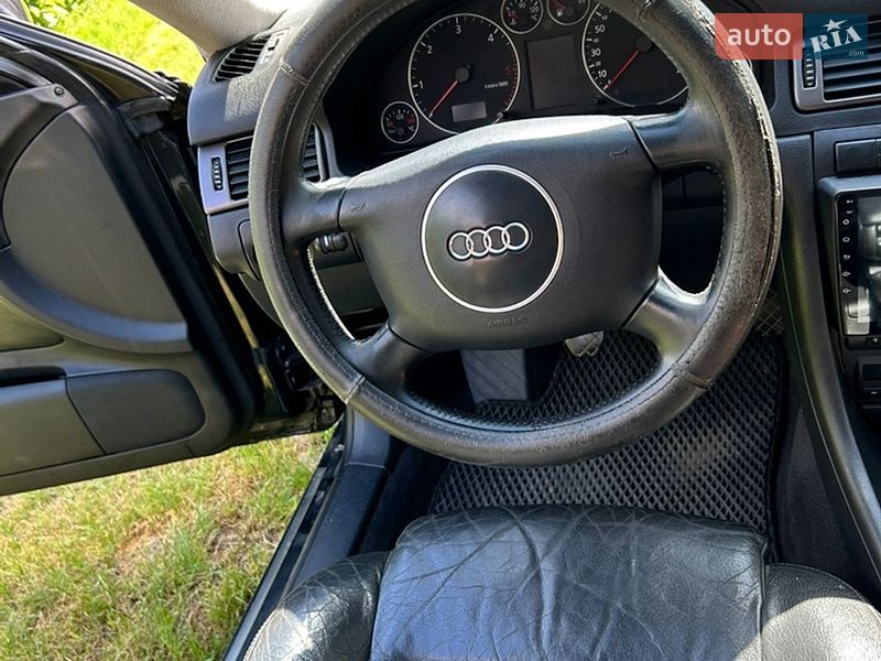 Седан Audi A6 2001 в Чигирине