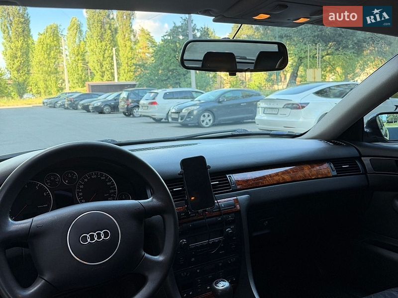 Универсал Audi A6 2001 в Чернигове