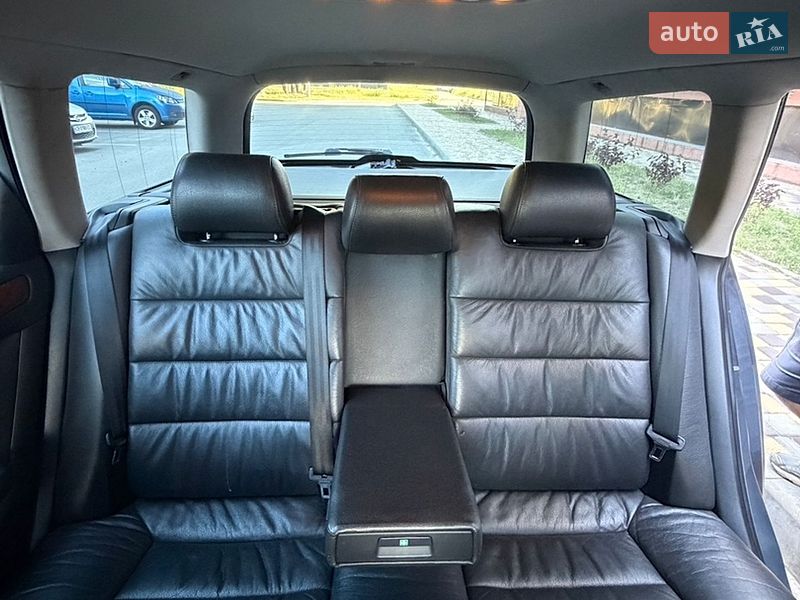 Универсал Audi A6 2001 в Чернигове