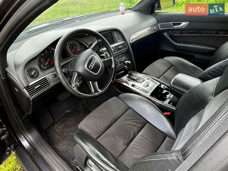Седан Audi A6 2004 в Коростене