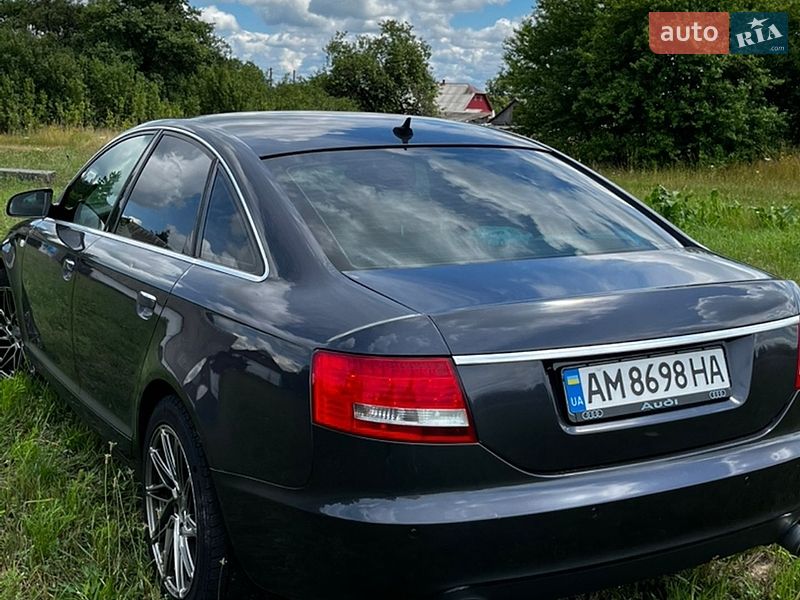 Седан Audi A6 2004 в Коростене