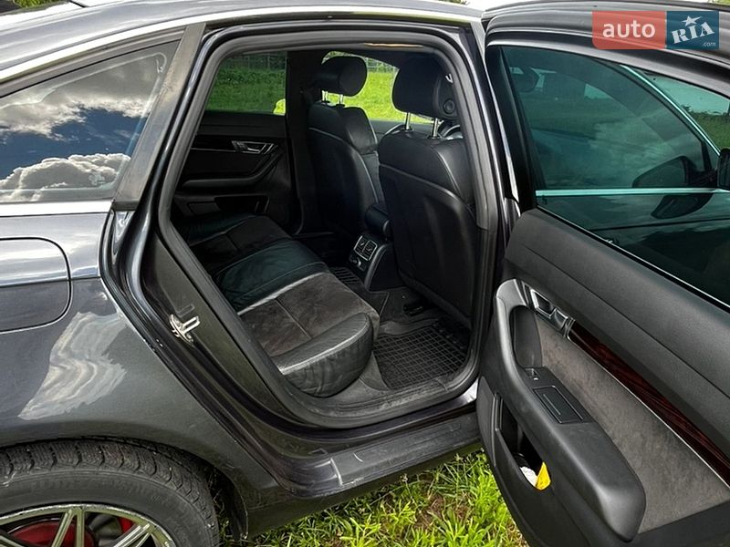 Седан Audi A6 2004 в Коростене