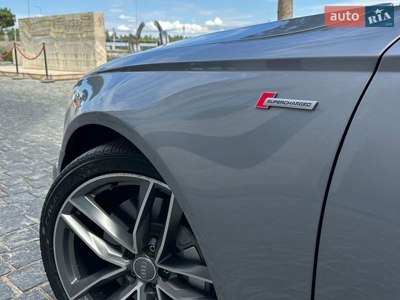 Седан Audi A6 2014 в Львове