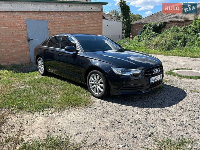 Седан Audi A6 2012 в Лубнах