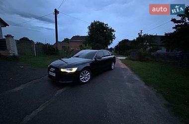 Седан Audi A6 2012 в Лубнах