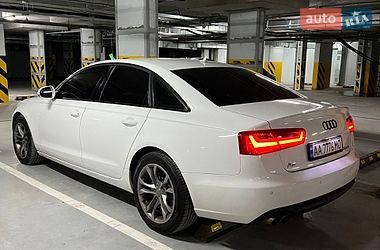 Седан Audi A6 2013 в Киеве