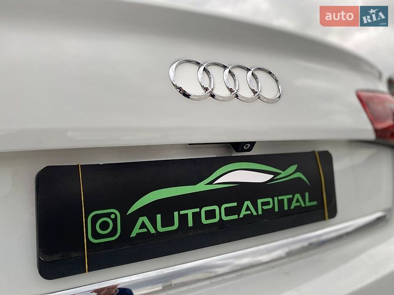 Седан Audi A6 2015 в Киеве