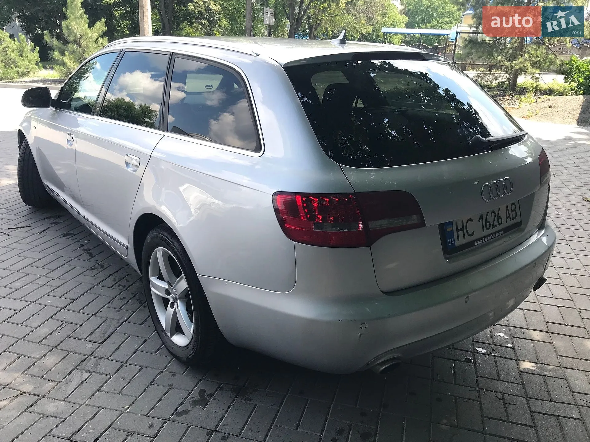 2010 Audi A6 - мініатюра 8