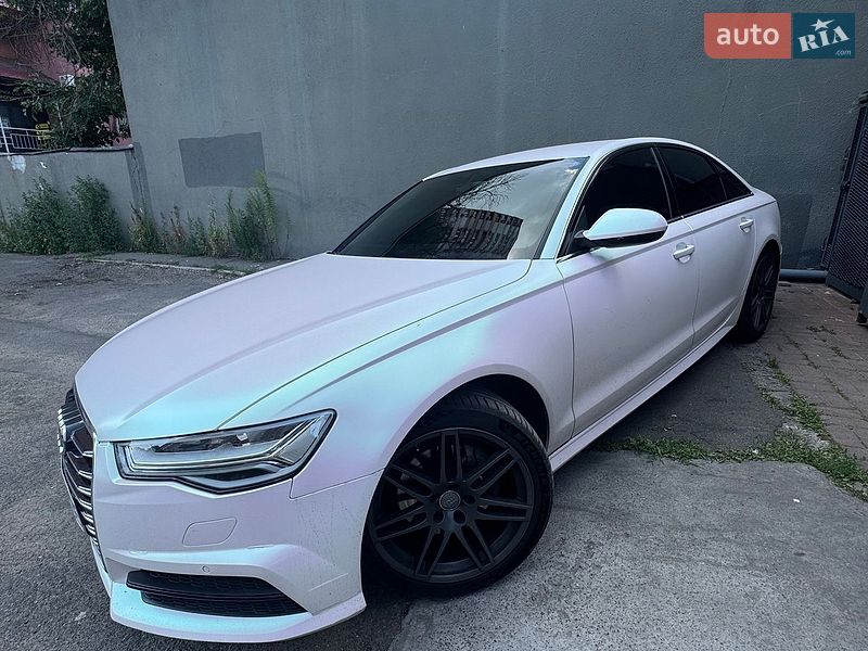 Седан Audi A6 2017 в Киеве