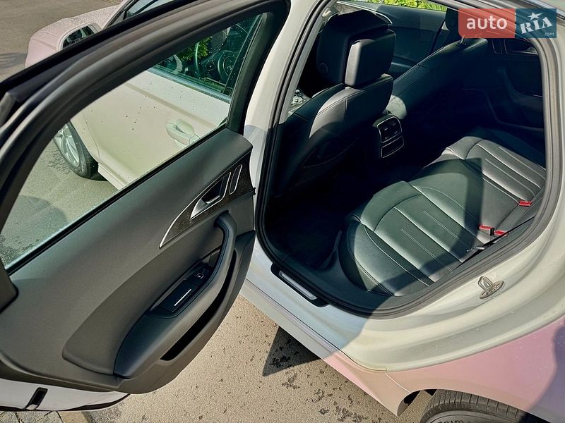 Седан Audi A6 2017 в Киеве