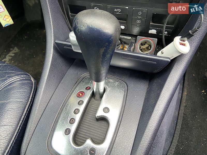 Універсал Audi A6 2002 в Миколаєві