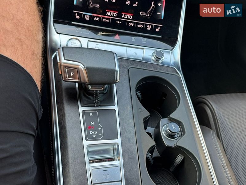 Седан Audi A6 2018 в Ужгороді