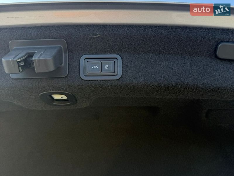 Седан Audi A6 2018 в Ужгороді