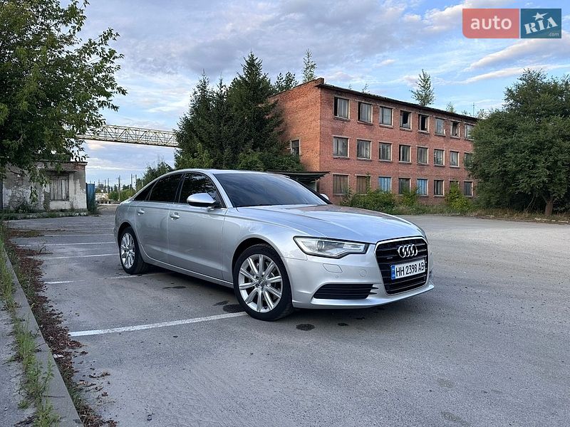 Седан Audi A6 2014 в Виннице