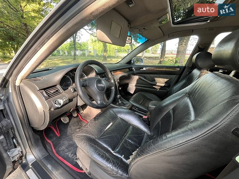 Универсал Audi A6 2002 в Хотине