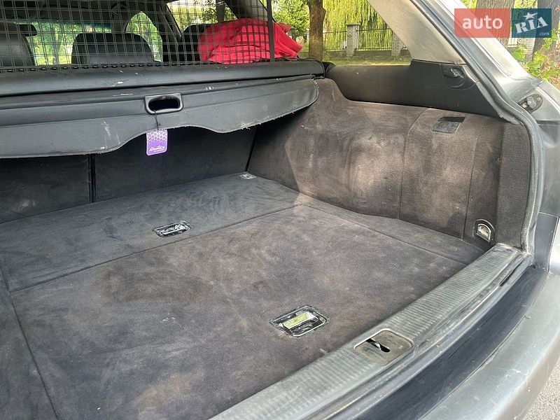 Универсал Audi A6 2002 в Хотине