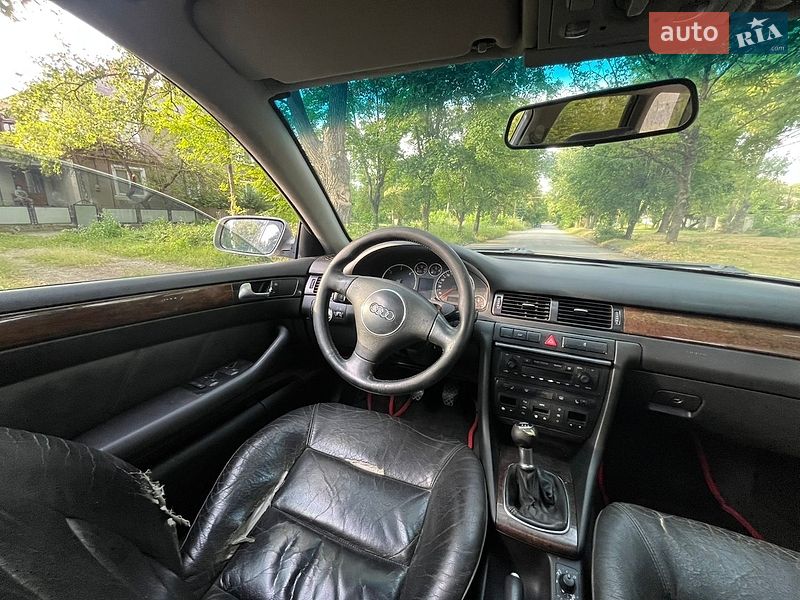 Универсал Audi A6 2002 в Хотине