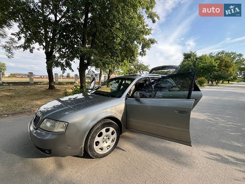 Универсал Audi A6 2002 в Хотине