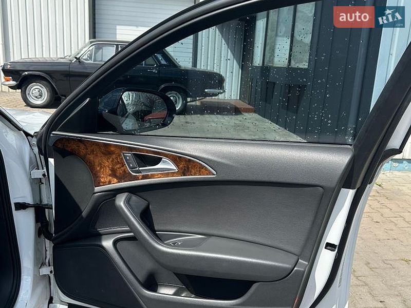 Седан Audi A6 2015 в Сумах