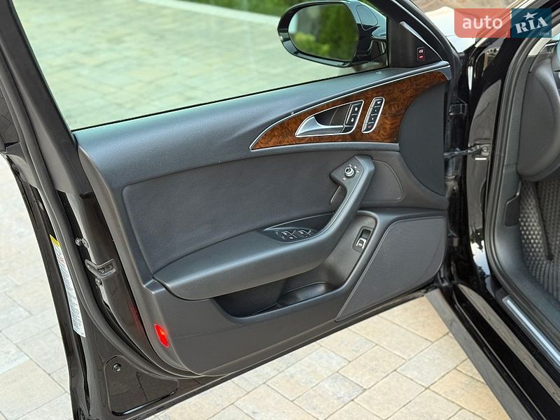 Седан Audi A6 2015 в Черновцах