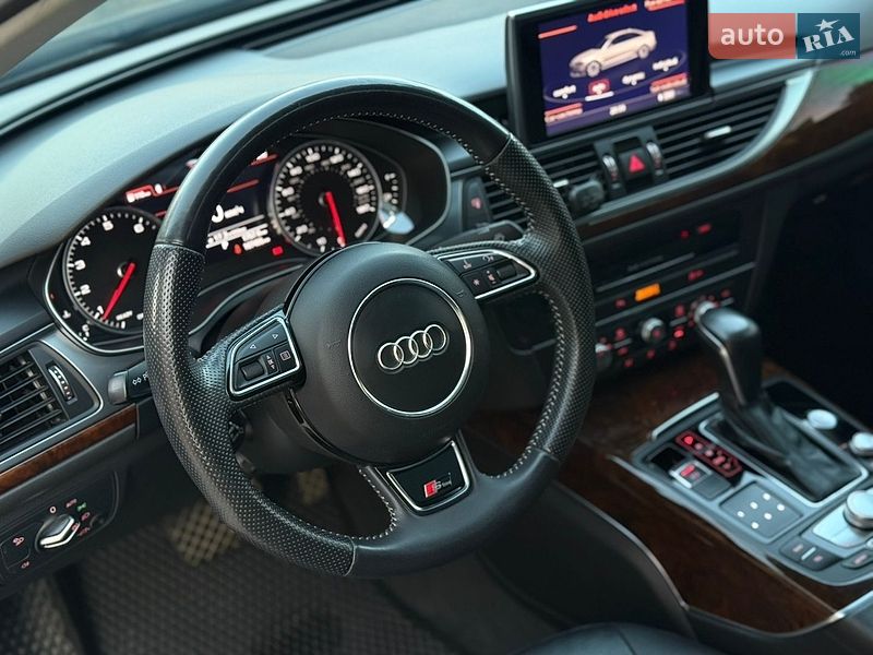 Седан Audi A6 2015 в Черновцах