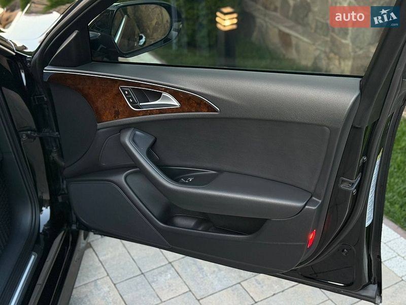 Седан Audi A6 2015 в Черновцах
