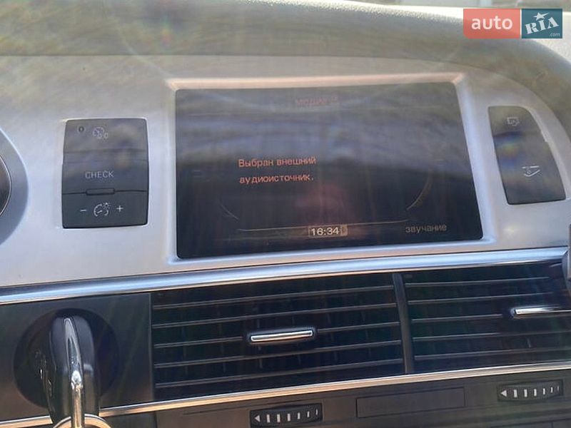 Седан Audi A6 2010 в Мостиске