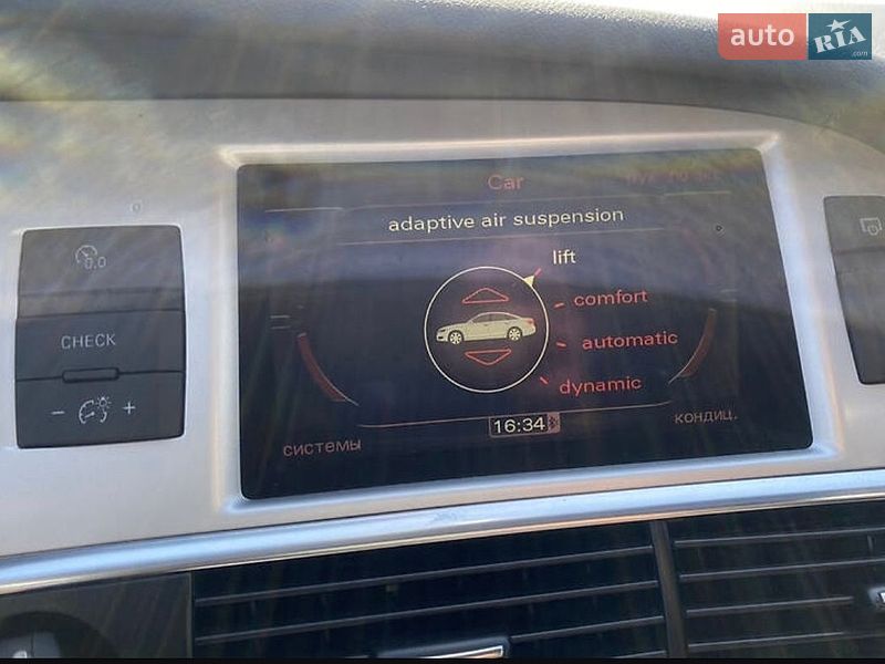 Седан Audi A6 2010 в Мостиске